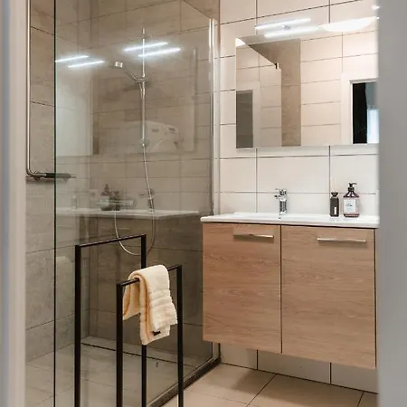 The City Apartment *